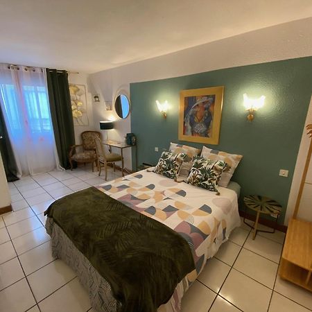Os-Thel, Chambres A Louer Tautavel Exterior foto