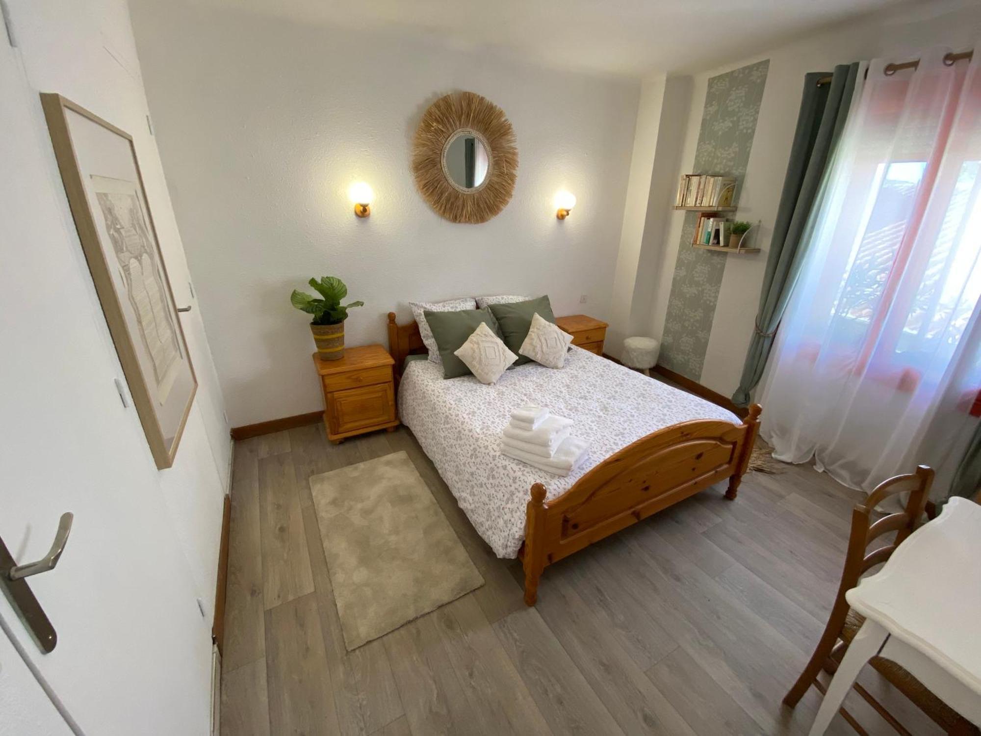 Os-Thel, Chambres A Louer Tautavel Exterior foto